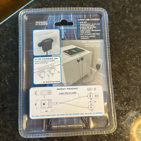 EZ Collection 2-Port USB Charger. Brand new in package! - Picture 2 of 2